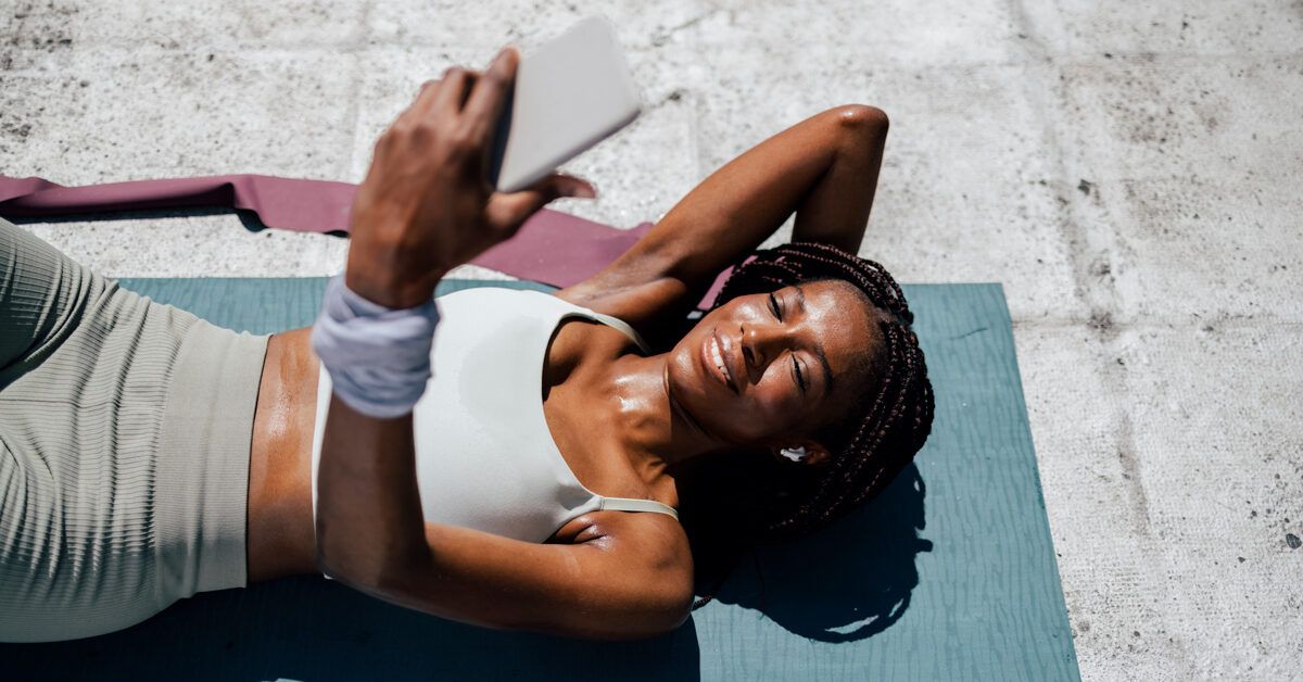 mandiroe's tweet photo. Intrigued if #pilates could be the next step in your #fitness journey? It offers a great way to stay active while building strength and flexibility. It's a win-win! Check out this helpful guide for beginners - https://t.co/77kbacn8zt https://t.co/bgORiaN92k