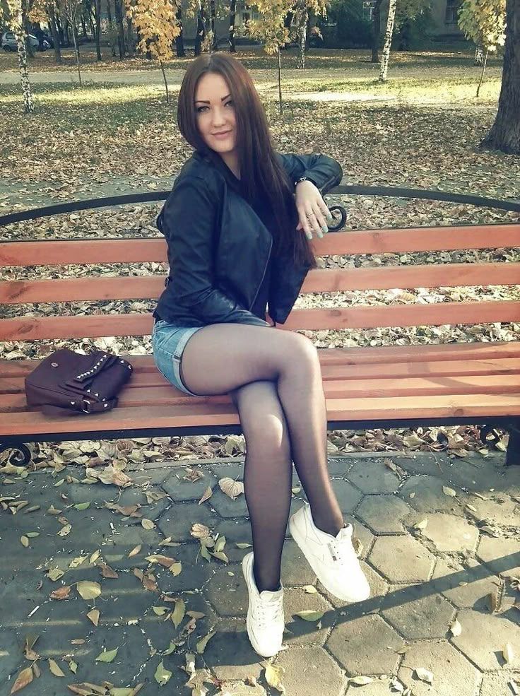 TIGHTS-FETISH & MINISKIRTS (@tightsfetish2) on Twitter photo 