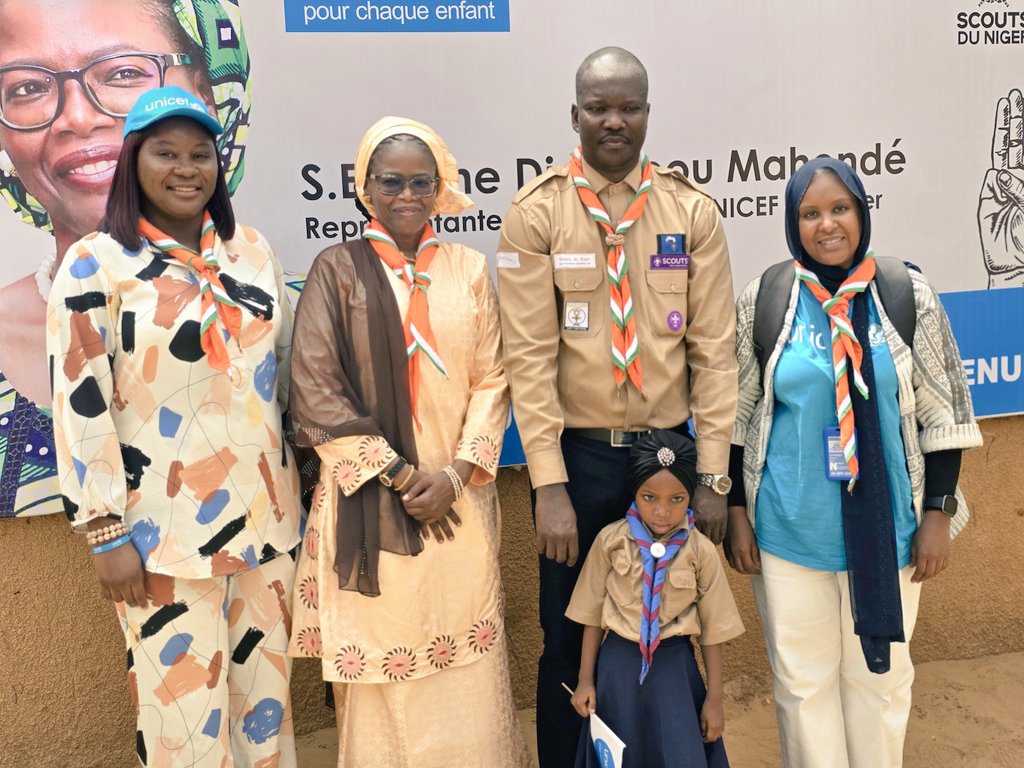 🤲Valeurs
✊Engagements
🛠️Actions

Les 8000+ scouts du Niger🇳🇪 incarnent cette jeunesse qui agit pour le changement🔄.
<a href="/MahondeDjanabou/">Djanabou Mahonde</a> a visité leur centre aujourd’hui, réaffirmant une promesse commune, celle de renforcer notre🤝partenariat #PourChaqueEnfant et chaque jeune.