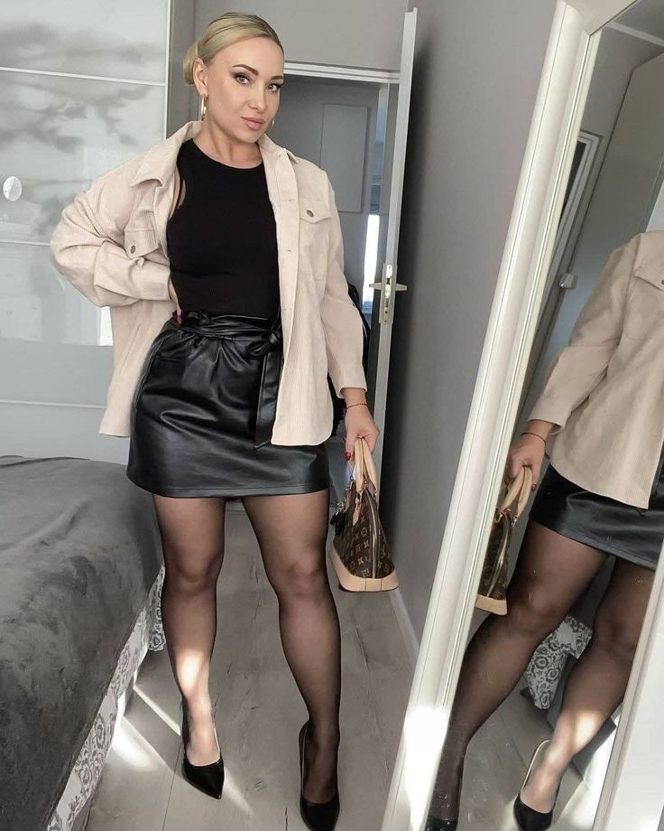 TIGHTS-FETISH & MINISKIRTS (@tightsfetish2) on Twitter photo 