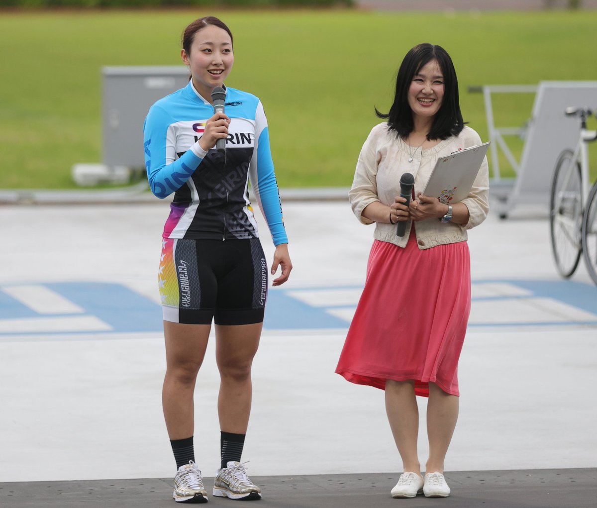 ガールズ競輪 人気の7番車 旧ユニフォーム 4Lキャップ付 競輪 車番ニット帽 7番車 ガールズ競輪 人気の7番車 旧