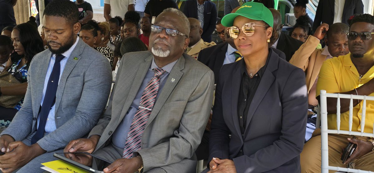 MalahooForteMP's tweet photo. On this #LabourDay2025 we gather in #SamSharpeSquare #MontegoBay to honour the time-defying legacy of #JamaicasNationalHero #RtExcellentSamSharpe in the fight against slave labour. https://t.co/4DBLULFsPD