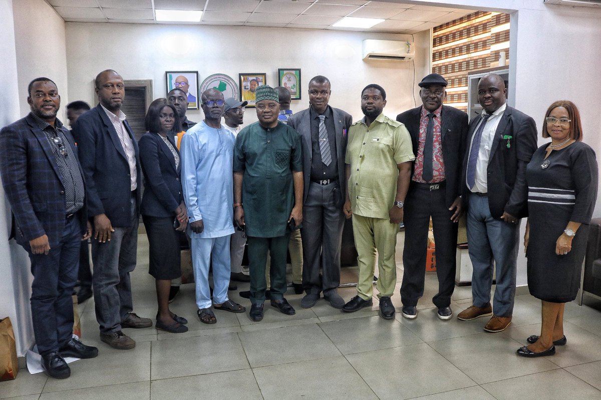 EdoStateGovt's tweet photo. Edo State NEWMAP-EIB Unveils Climate Resilience Roadmap

…Showcases 6-Month Work Plan Ahead of June Launch

…Project Targets Erosion Control, Sustainable Land Use, and Climate Adaptation

https://t.co/Rl8sPSLgHt https://t.co/fR21LCjGwY