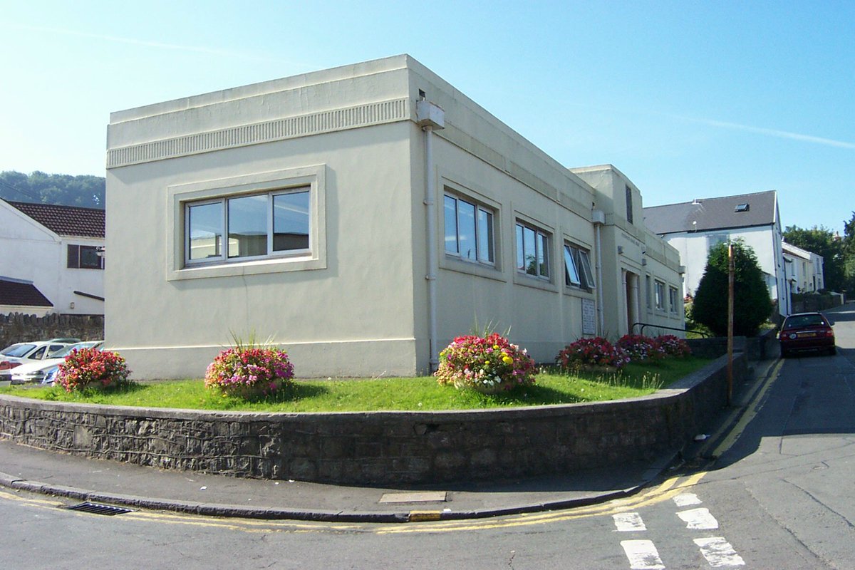 Bydd Llyfrgell Ystumllwynarth yn ailagor ar 24 Mai 2025. Bydd yr ardal i blant ar gau nes clywir yn wahanol. Diolch i'n cwsmeriaid am eu hamynedd wrth i'r gwaith adeiladu hanfodol barhau.