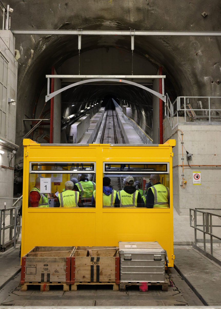 Bericht eines eindrucksvollen Besuches!

teslaowners.ch/pumpspeicherkr…