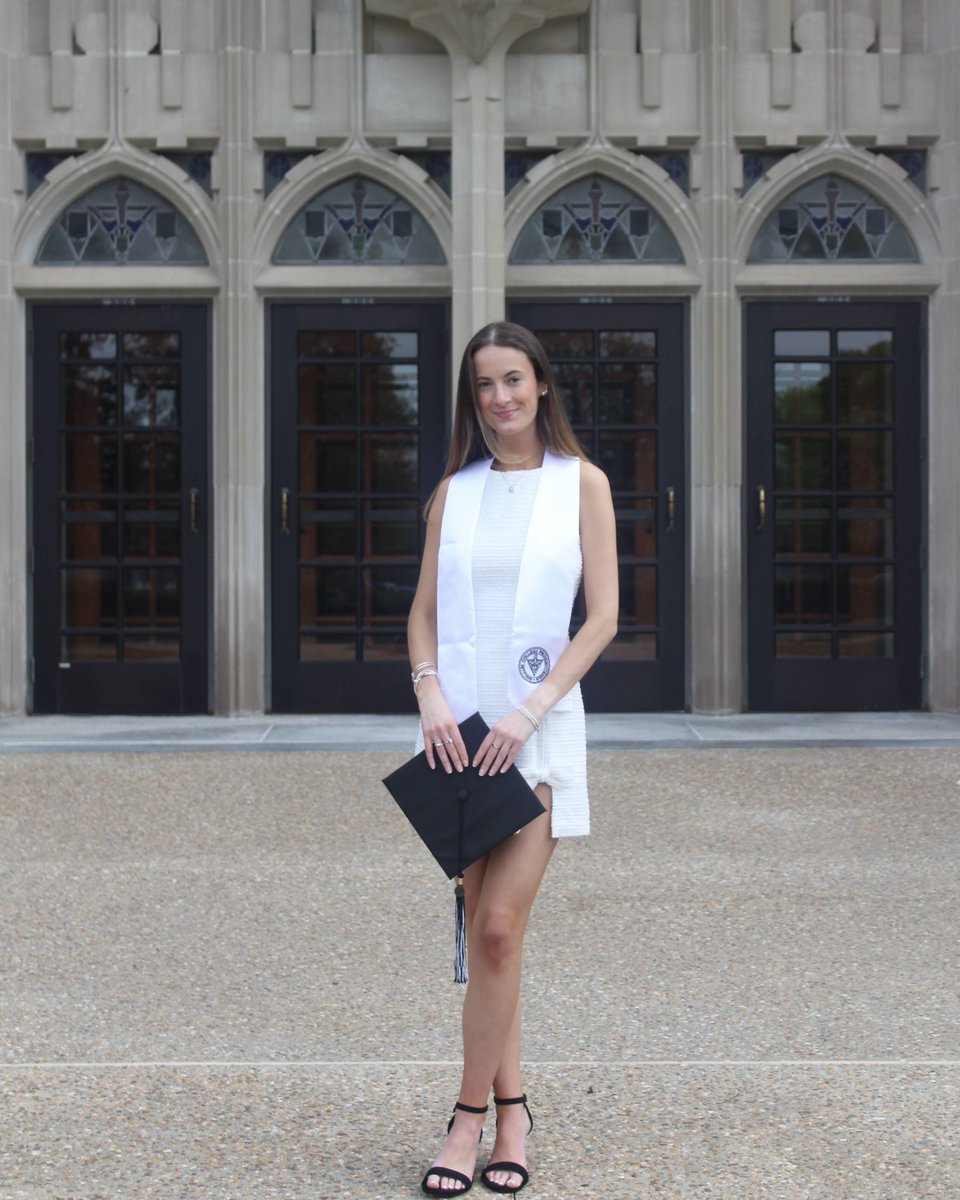 Kate McDonald ’25, a management major and French minor, is one of 8 #PC2025 students who earned perfect 4.0 GPAs. She’s headed to Brown Brothers Harriman as a compensation project analyst and heads to Georgetown for her MBA in 2027. About the top scholars: buff.ly/TINGS7m
