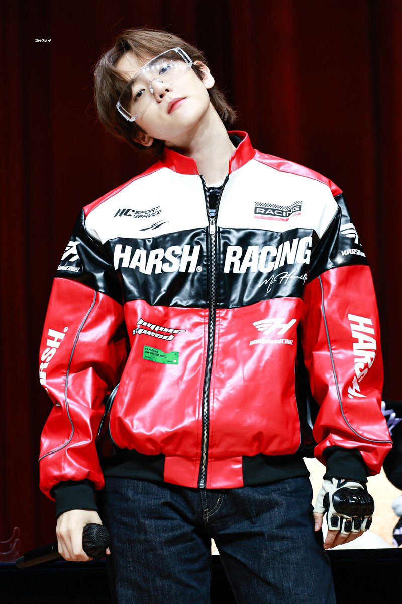 Its5o6's tweet photo. 250523 🏍️ #백현 #BAEKHYUN @B_hundred_Hyun https://t.co/tHMRyzCxB5
