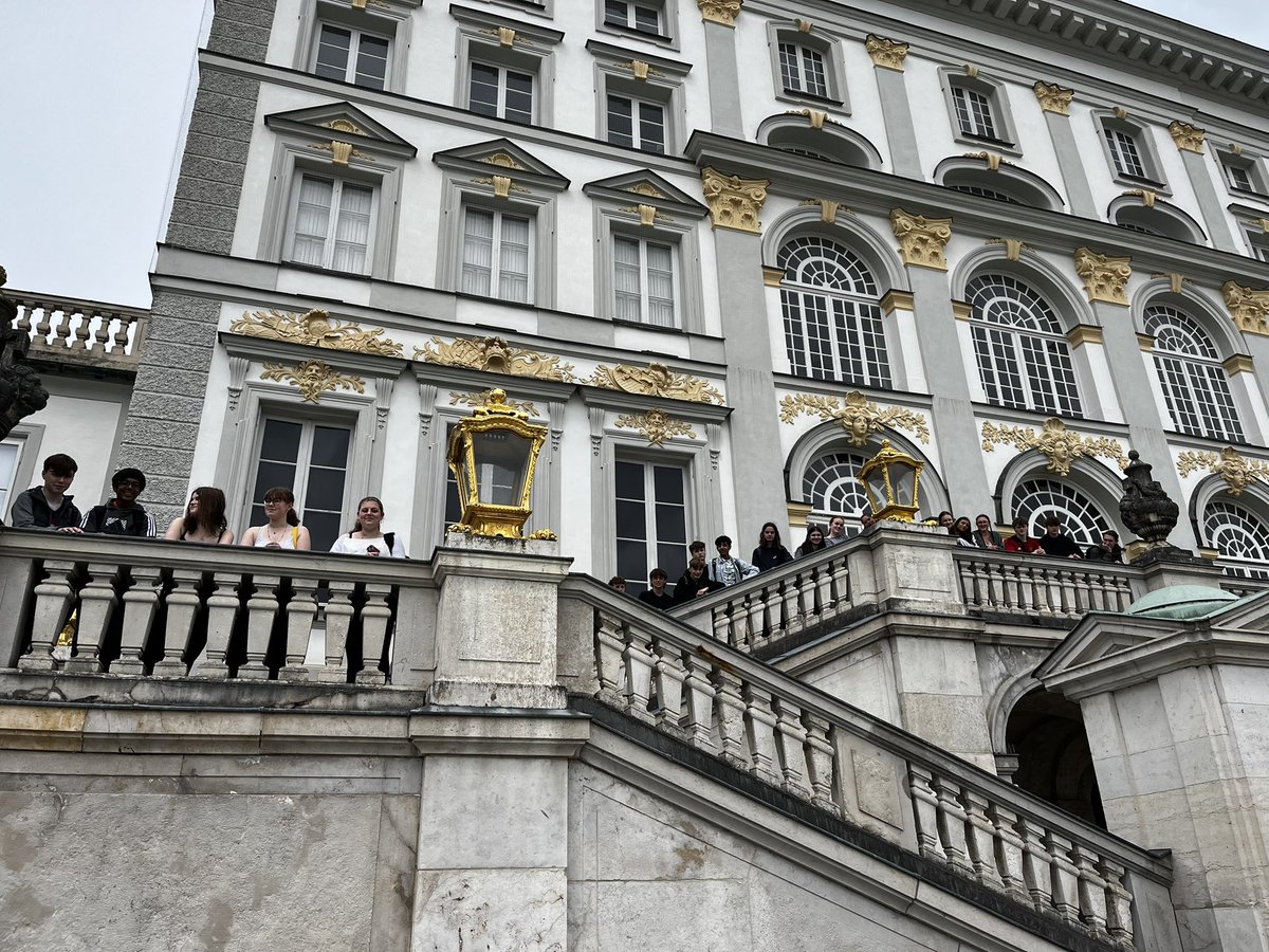 CGSLanguages's tweet photo. Last day! Nymphenburg Palace https://t.co/TSTXStDdaJ