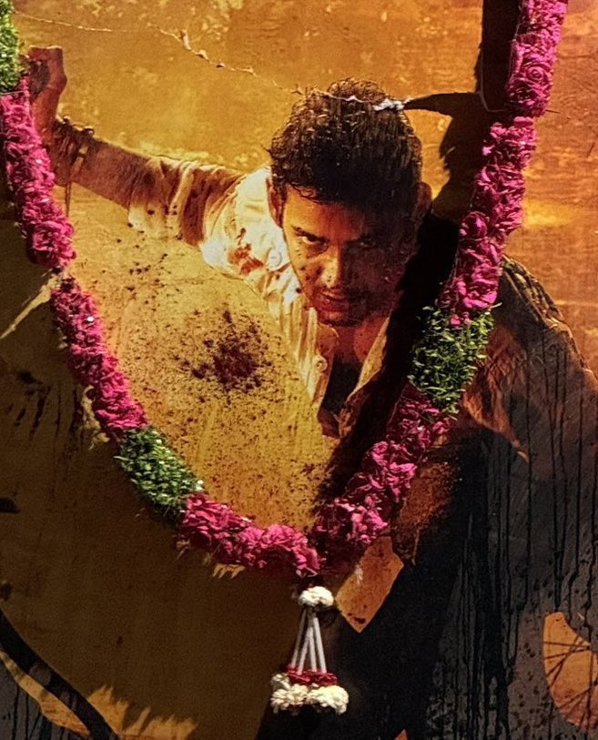 Mahesh Babu Trends ™ (@maheshfantrends) on Twitter photo ONLY on BookMyShow… Hourly sales at 12.61K tickets 🔥
BABU BATTING BEGINS WITH A BANGER...
RAJU REWRITING RECORDS 🦁
#Khaleja4K #MaheshBabu #Khaleja4KFromMay30th
<a href="/urstrulyMahesh/">Mahesh Babu</a> 🙏🏻 ONLY on BookMyShow… Hourly sales at 12.61K tickets 🔥
BABU BATTING BEGINS WITH A BANGER...
RAJU REWRITING RECORDS 🦁
#Khaleja4K #MaheshBabu #Khaleja4KFromMay30th
<a href="/urstrulyMahesh/">Mahesh Babu</a> 🙏🏻