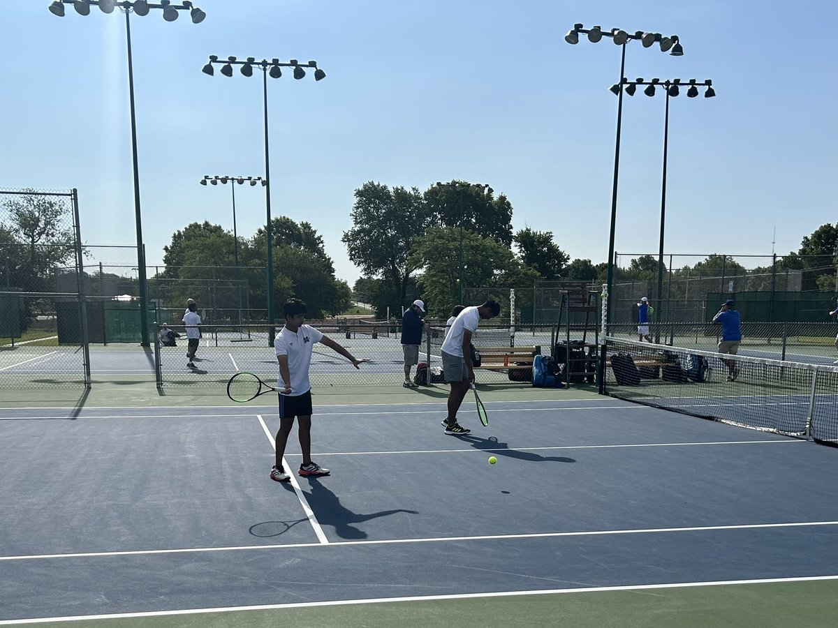 Marquette Mustangs (@marquettestangs) on Twitter photo Warmups have begun at the MSHSAA. Beautiful morning for the state semifinals! Good luck <a href="/MarquetteTennis/">MarquetteTennis</a> ! Warmups have begun at the MSHSAA. Beautiful morning for the state semifinals! Good luck <a href="/MarquetteTennis/">MarquetteTennis</a> !