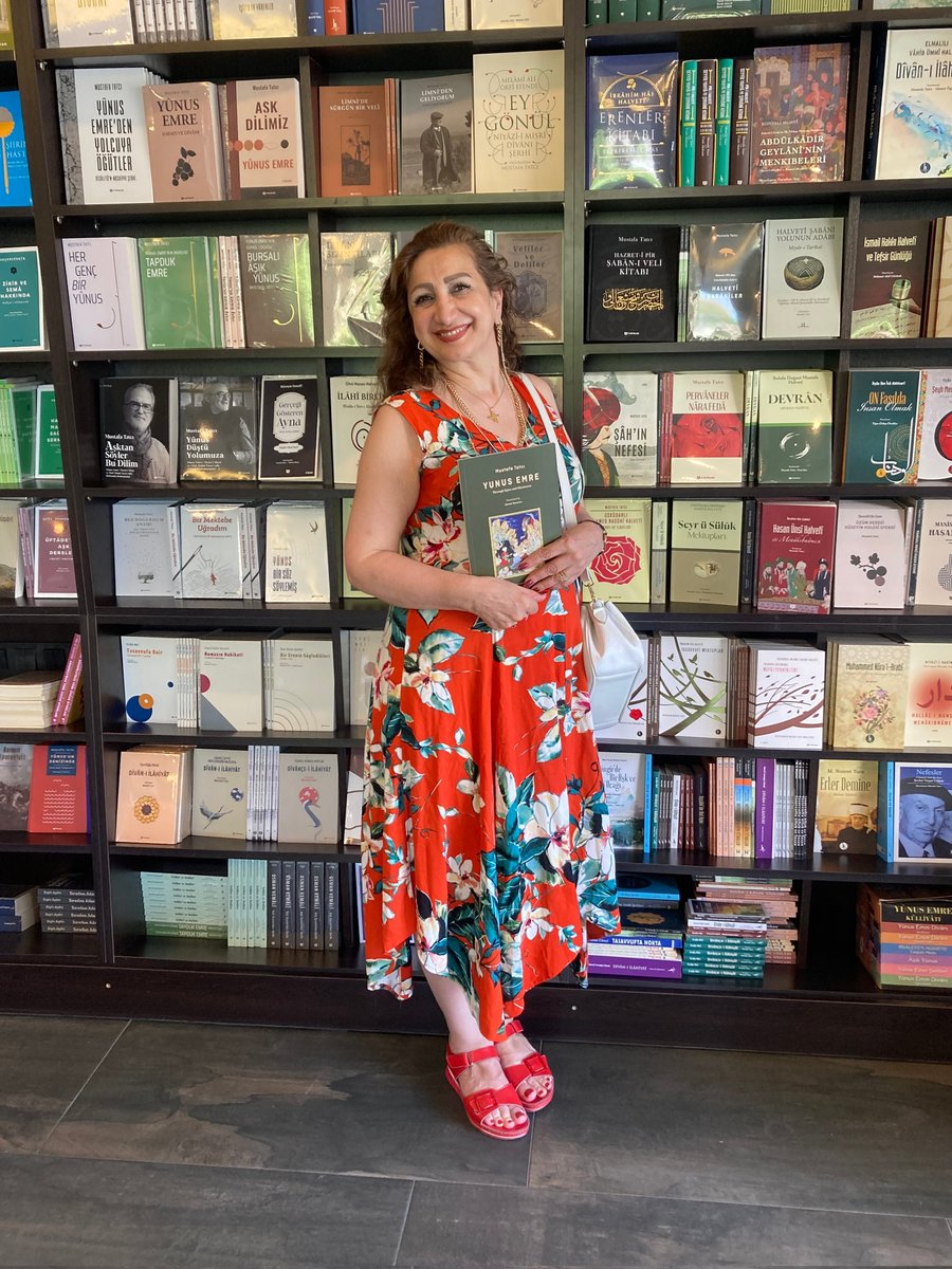 İran'dan gelen misafirimiz Yunus Emre ile tanıştı.🌹

<a href="/mtatci/">Mustafa Tatcı</a>