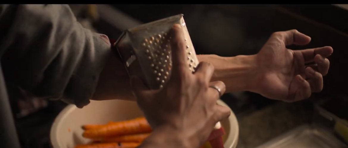 paradigmafilm's tweet photo. Gua nonton ini cuma dari hp, tapi gatau kenapa berasa takut ahahaha.
Endingnya ada notes dari korban minta tolong dilepasin santetnya. Serem asli.

Racun Sangga: Santet Pemisah Rumah Tangga udah bisa ditonton di @NetflixID .
Bagus ini. Tonton gih! https://t.co/GMwi7JKLOI