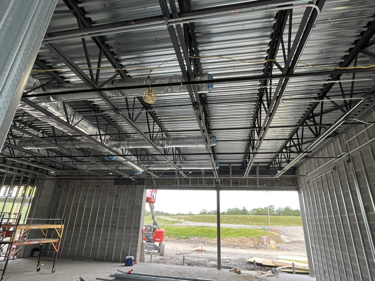 TCATUC's tweet photo. 📷 Exciting Progress in Crossville! 📷📷
Check out these new photos of the TCAT Upper Cumberland Diesel/Truck Driving Facility in Crossville! 📷
Thanks to the incredible work by American Constructors, this state-of-the-art facility is quickly taking shape! https://t.co/7Qwfn9gHMQ