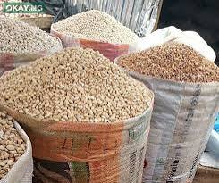 obagroallied's tweet photo. Did you know Nigerian brown beans(Honey Beans/Ewa Oloyin) are a protein powerhouse? 🌱 Perfect for large-scale food production! 💪 Which variety of Beans do your customers prefer? #AgroBizNig #HealthyEating #OBAgroAllied https://t.co/z3rQ69KyNa