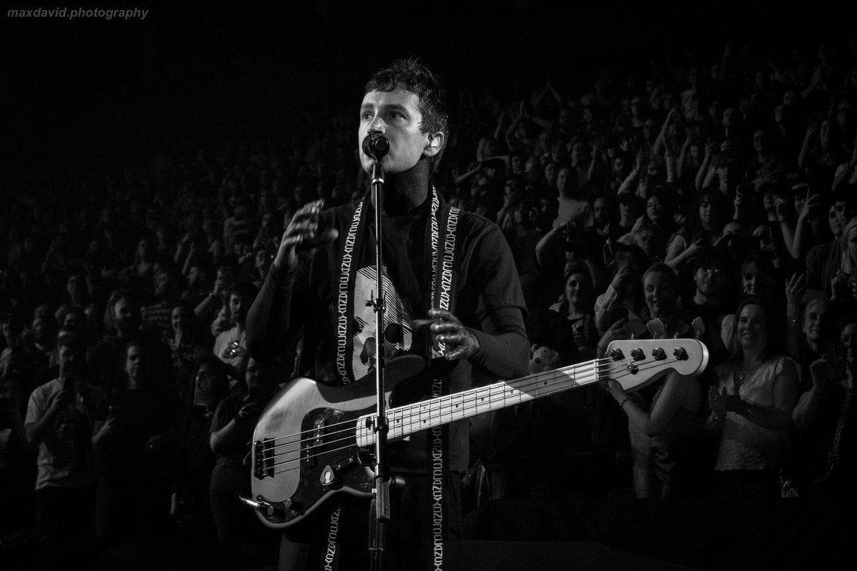 vignettelangdon's tweet photo. still sitting on some really good photos from #clancylondon n1 and #clancycologne because i fear they wouldn’t get the attention they deserve bc i’m not a known/big clikkie with a big following but here’s an example (: https://t.co/vLWxrkW2lD