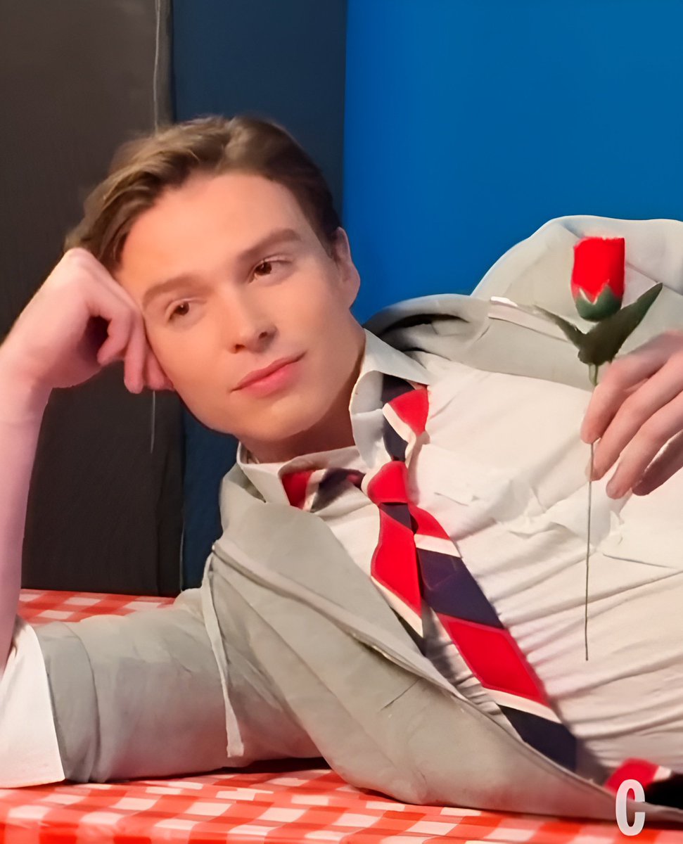 Lilasdelvalle's tweet photo. Sabes lo que es despertar y ver nuevo contenido de mi querido chico favorito 😍😘💖🫶🏼 muchas cosas 😊✨🤗 #NicholasAlexanderChavez #Cosmopolita https://t.co/zXktwjJ9Li