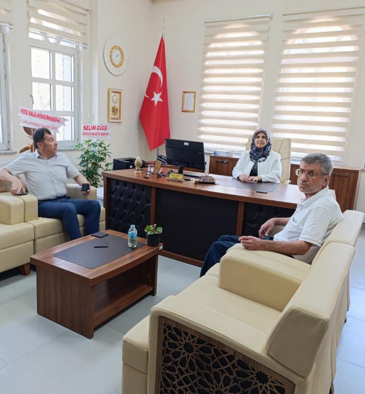 Kahramanmaraş İl Nüfus ve Vatandaşlık Müdürlüğü (@kmarasnufus) on Twitter photo İl Müdürümüz Sn. Sevgül ZENGİN, Elbistan İlçe Nüfus Müdürlümüzde yürütülen iş ve işlemleri yerinde denetleyerek öneri ve talepleri değerlendirmiştir.
#HayatınızınHerAnında
<a href="/TCNufus/">Nüfus ve Vatandaşlık İşleri Genel Müdürlüğü</a>
<a href="/mukerrem_unluer/">Mükerrem Ünlüer</a>
<a href="/itasyapan/">İbrahim Taşyapan</a>
<a href="/TCkahramanmaras/">Kahramanmaraş Valiliği</a>
<a href="/sevgulzengin_/">Sevgül Zengin</a>
<a href="/elbistannufus/">Elbistan İlçe Nüfus Müdürlüğü</a> İl Müdürümüz Sn. Sevgül ZENGİN, Elbistan İlçe Nüfus Müdürlümüzde yürütülen iş ve işlemleri yerinde denetleyerek öneri ve talepleri değerlendirmiştir.
#HayatınızınHerAnında
<a href="/TCNufus/">Nüfus ve Vatandaşlık İşleri Genel Müdürlüğü</a>
<a href="/mukerrem_unluer/">Mükerrem Ünlüer</a>
<a href="/itasyapan/">İbrahim Taşyapan</a>
<a href="/TCkahramanmaras/">Kahramanmaraş Valiliği</a>
<a href="/sevgulzengin_/">Sevgül Zengin</a>
<a href="/elbistannufus/">Elbistan İlçe Nüfus Müdürlüğü</a>