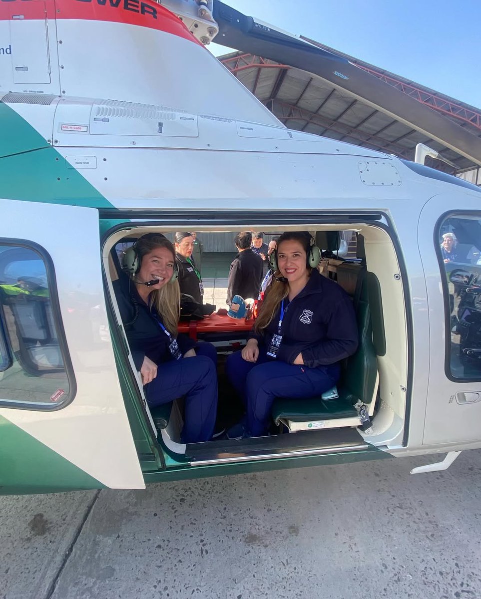 carabhospital's tweet photo. Seminario #Evacam y acceso a aeronaves🚁🛩️ organizado por Unidad Médica Operativa de @Carabdechile @umocarpht y Prefectura Aérea con la participación HOSCAR, HUAP, SAMU, DGAC, CUA, CLINICA INDISA
#Seminario contó con exposición de pilotos especializados y profesionales del SAMU https://t.co/skykl0Uxq3