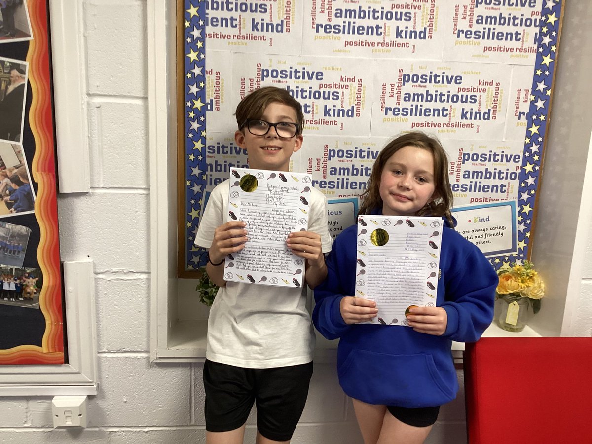 Well done to our head teacher #Award winners.🏅🎉🥇