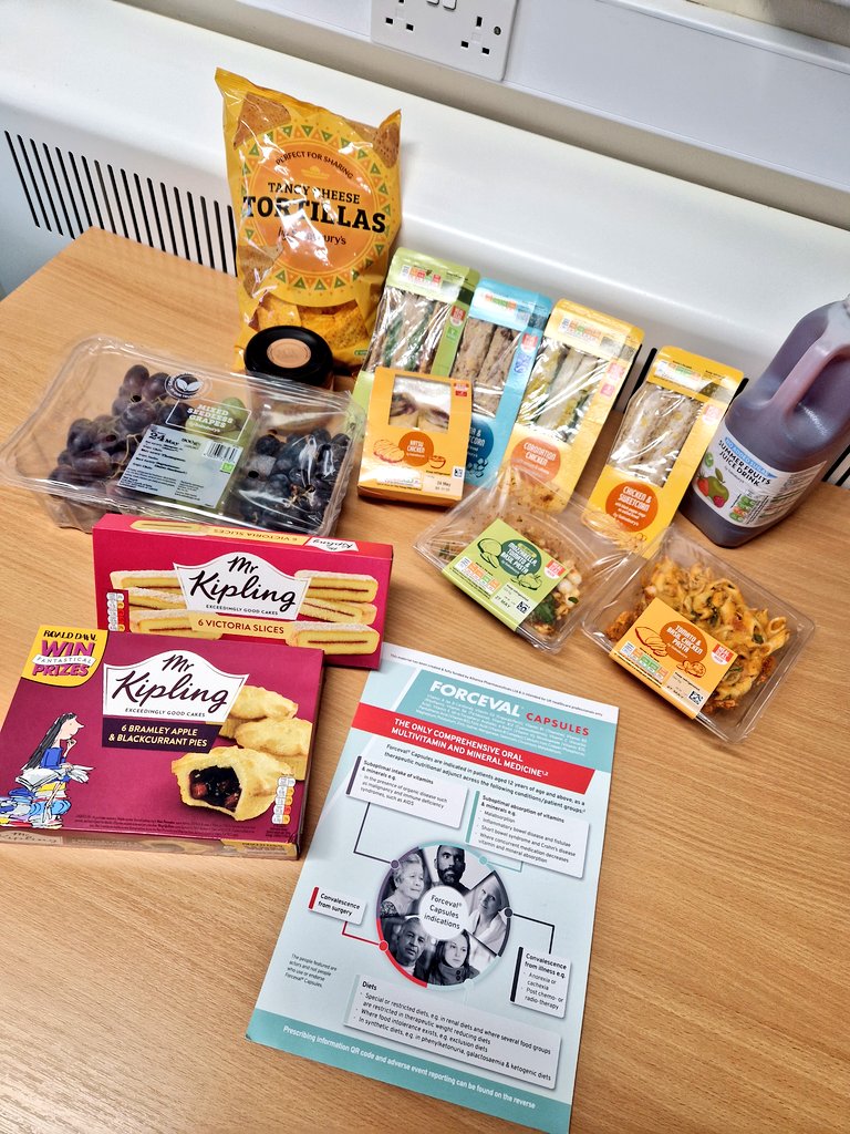 ☆Forceval Capsules☆
Today, Raquia, Alliance Pharmaceuticals, delivered training on Forceval Capsules

A vitamin supplement that would be beneficial for our patients with
•IBD
•Crohn's
•Eating Disorders
•Bariatric Surgery
•Restricted Diets/Intolerances 

Thank you for lunch