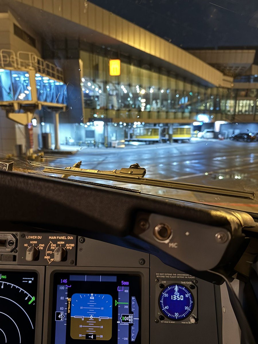 퇴근…
요즘 제주 날씨 진짜 마음에 안드네.