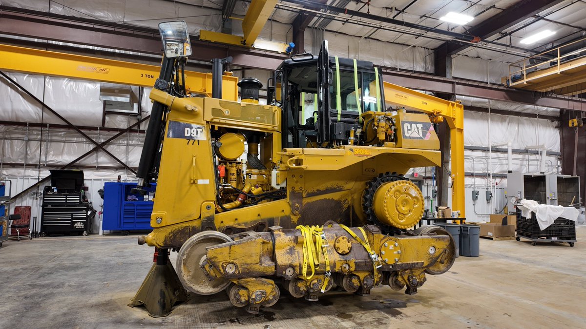 FoleyEngines's tweet photo. Back on the job, half the cost. https://t.co/okneNSUpKF #BuiltToBeRebuilt #Caterpillar #CRT #CatRebuild https://t.co/zVw7a5rhgy