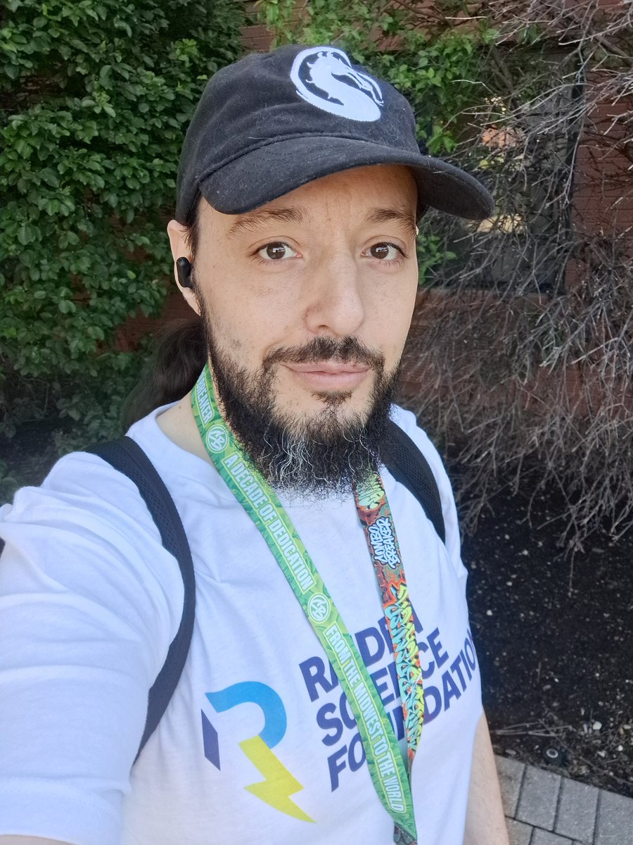 Headlocked Gaming (@headlockdgaming) on Twitter photo Day 1 of #ComboBreaker2025! If you see me, feel free to say what's up! Repping my <a href="/RaidenScience/">Raiden Science Foundation</a> shirt. Day 1 of #ComboBreaker2025! If you see me, feel free to say what's up! Repping my <a href="/RaidenScience/">Raiden Science Foundation</a> shirt.