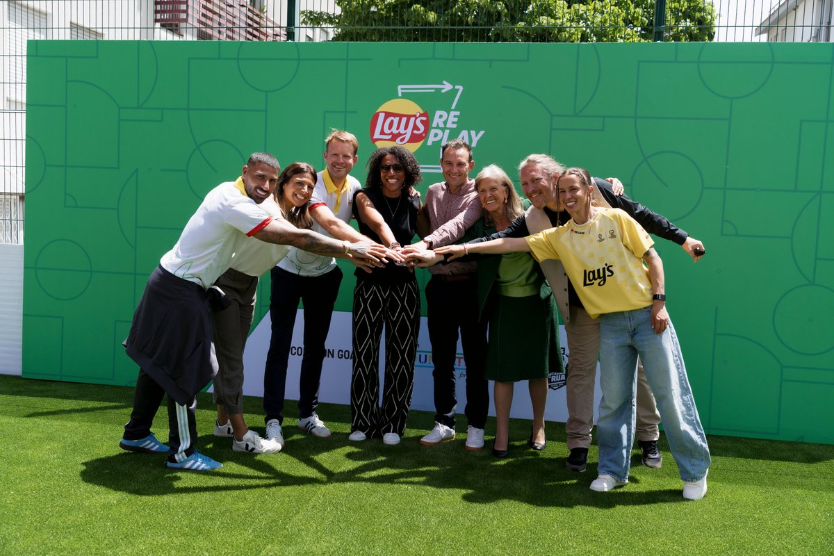 UEFA Foundation (@uefa_foundation) on Twitter photo 🎉 More smiles, more memories, and one more pitch! ⚽😄
Yesterday, we joined forces with <a href="/Lays_football/">Lay's Football</a> and <a href="/CommonGoalOrg/">Common Goal</a> to celebrate the opening of our twelfth #LaysRePlay community pitch in Lisbon!
Together, we’re creating inclusive, sustainable spaces where football 🎉 More smiles, more memories, and one more pitch! ⚽😄
Yesterday, we joined forces with <a href="/Lays_football/">Lay's Football</a> and <a href="/CommonGoalOrg/">Common Goal</a> to celebrate the opening of our twelfth #LaysRePlay community pitch in Lisbon!
Together, we’re creating inclusive, sustainable spaces where football