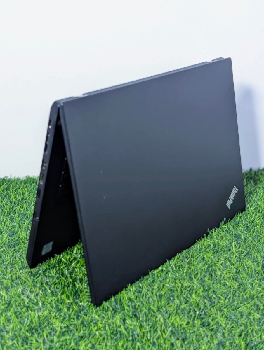 JCDarkseid_'s tweet photo. LENOVO THINKPAD L490 
Intel®️ core i5 
8th generation 
• Neat 
• 14 inches"
• 8 GB DDR4 Ram
• 256 GB SSD
• ⁠KEYBOARD LIGHT 💡 
• ⁠Full HMDI
• ⁠FINGERPRINT 
• ⁠ Intel uhd graphics 

PRICE :#250,000

Location:LAGOS https://t.co/YzrrWteJIs