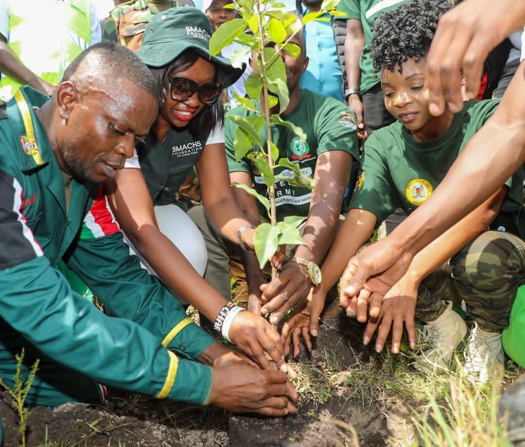 ArmyKenya70685's tweet photo. Through nature-based solutions like tree planting, we are contributing to carbon sequestration, restoring biodiversity, and supporting long-term climate adaptaptation efforts.
#GoGreenWithUs
#MitiNiMaisha
#youthclimateworx
#GreenGeneration
#ClimateActionKenya
#Green Army(PfP)254 https://t.co/KByojUg9gf