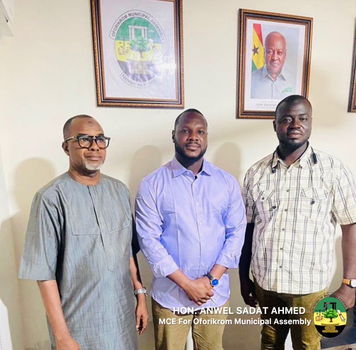 AnwelSadatAhmed's tweet photo. I received the Ashanti Regional Director of NADMO, Alhaji Mohammed Nasir and his deputy, Alhaji Umar Rabiu at the Oforikrom Municipal Assembly. I am grateful for the opportunity to discuss collaboration on disaster management and community resilience in OfMA.

#OforikromFirst https://t.co/NStuVqaRGe