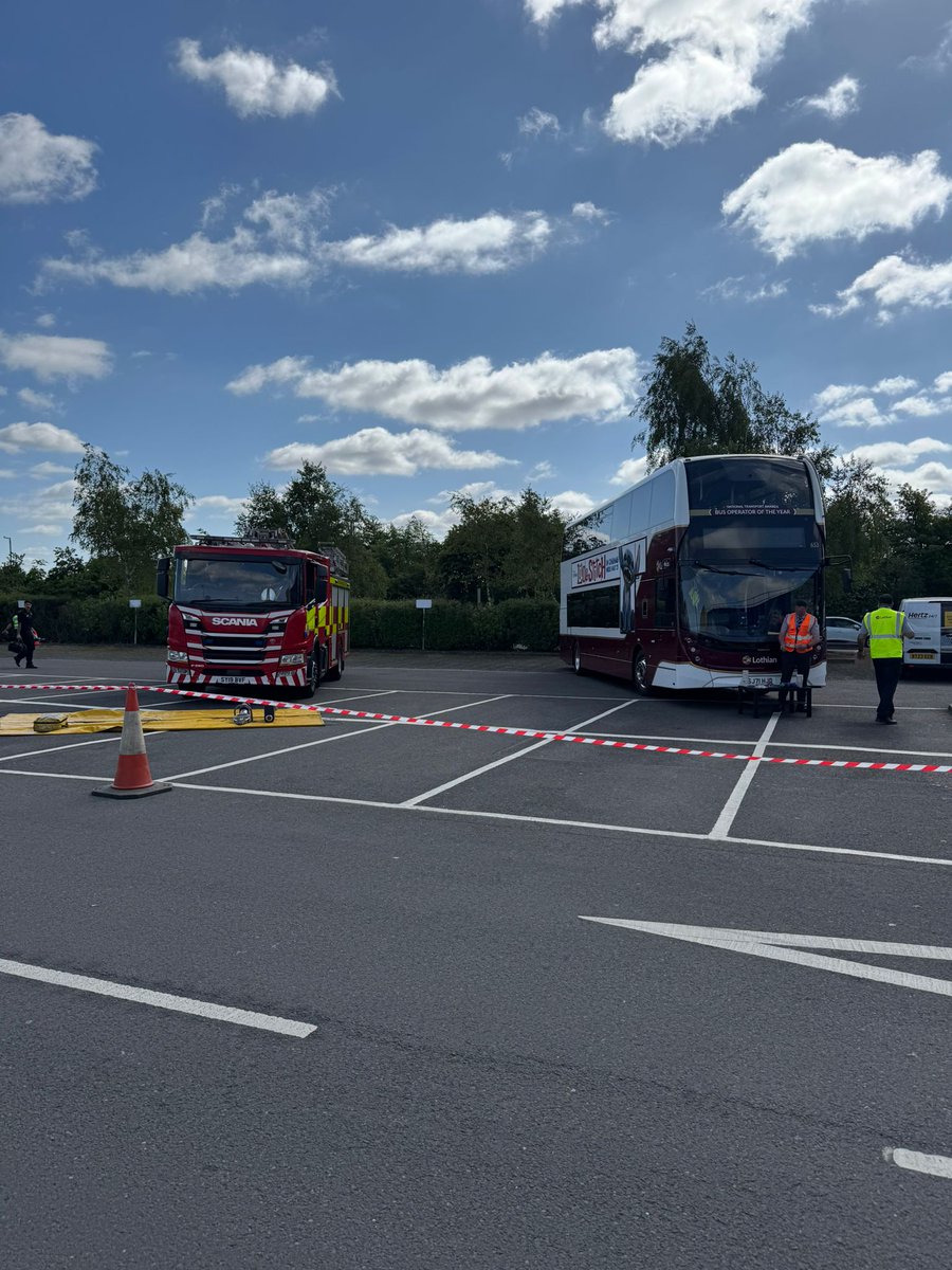 Are you 60+ and still driving or have friends/family who is? 🚗

Join us today
10am - 2pm
Ikea Straiton 

Our crew and community action teams from Edinburgh and Midlothian are in attendance along with partners from <a href="/PSOSEdinburgh/">Police Scotland Edinburgh</a> and <a href="/on_lothianbuses/">Lothian Buses</a>