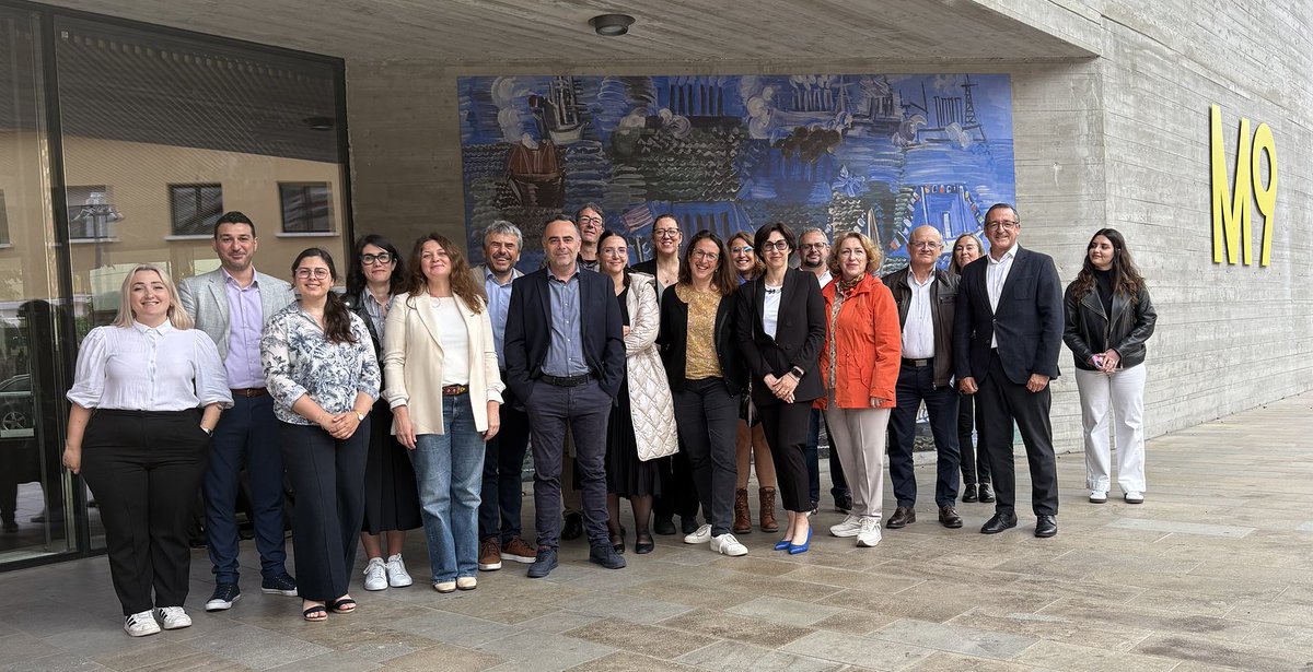 ceeivalencia's tweet photo. 🌿 El turismo mediterráneo avanza hacia la sostenibilidad y desde CEEI Valencia formamos parte del cambio.

Arrancamos #GreenSET, proyecto europeo de @InterregEuroMED para impulsar un modelo turístico circular, resiliente e innovador. 🌍

Más info: https://t.co/xAWWeXwX7z https://t.co/6zv4M0mO8I