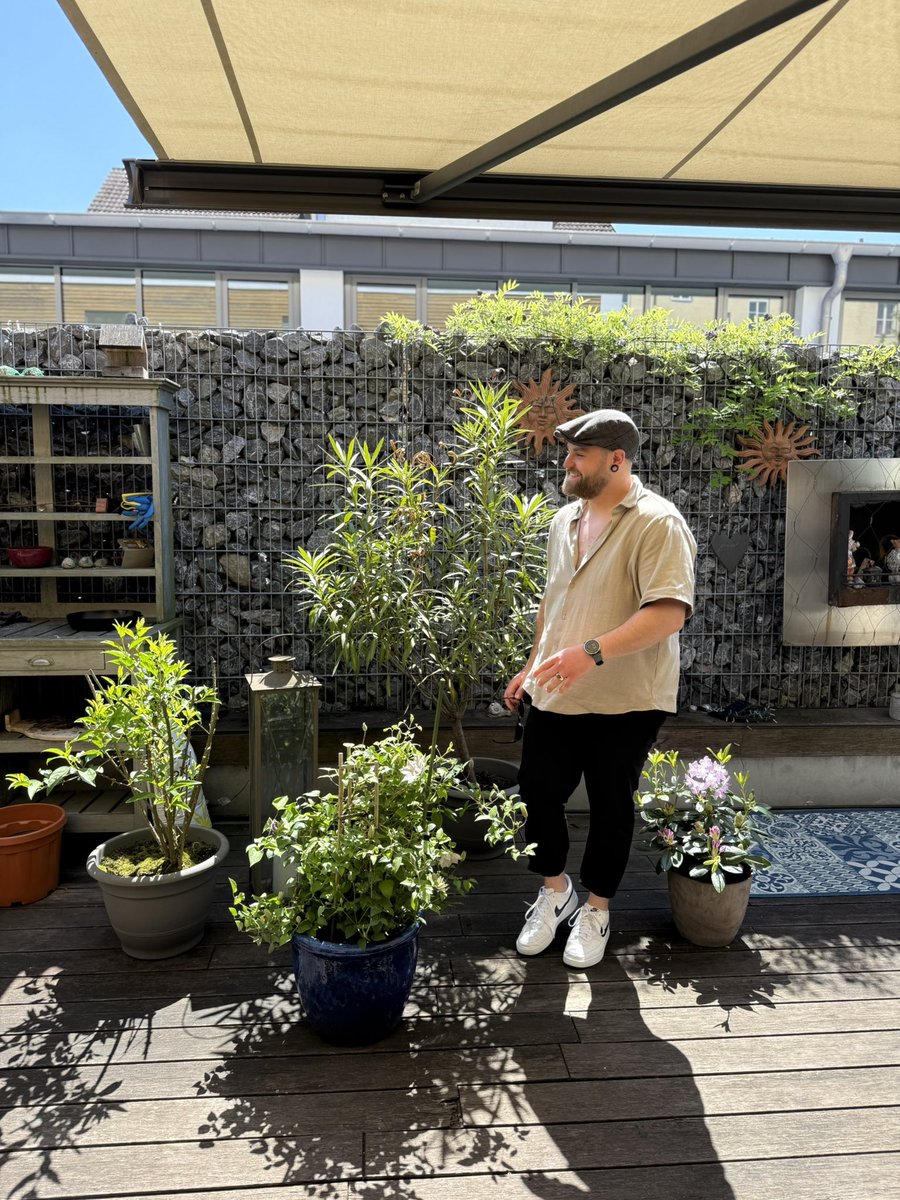Gymberd's tweet photo. @angerannt Hau raus 🌚 https://t.co/qwXkz5Os2d