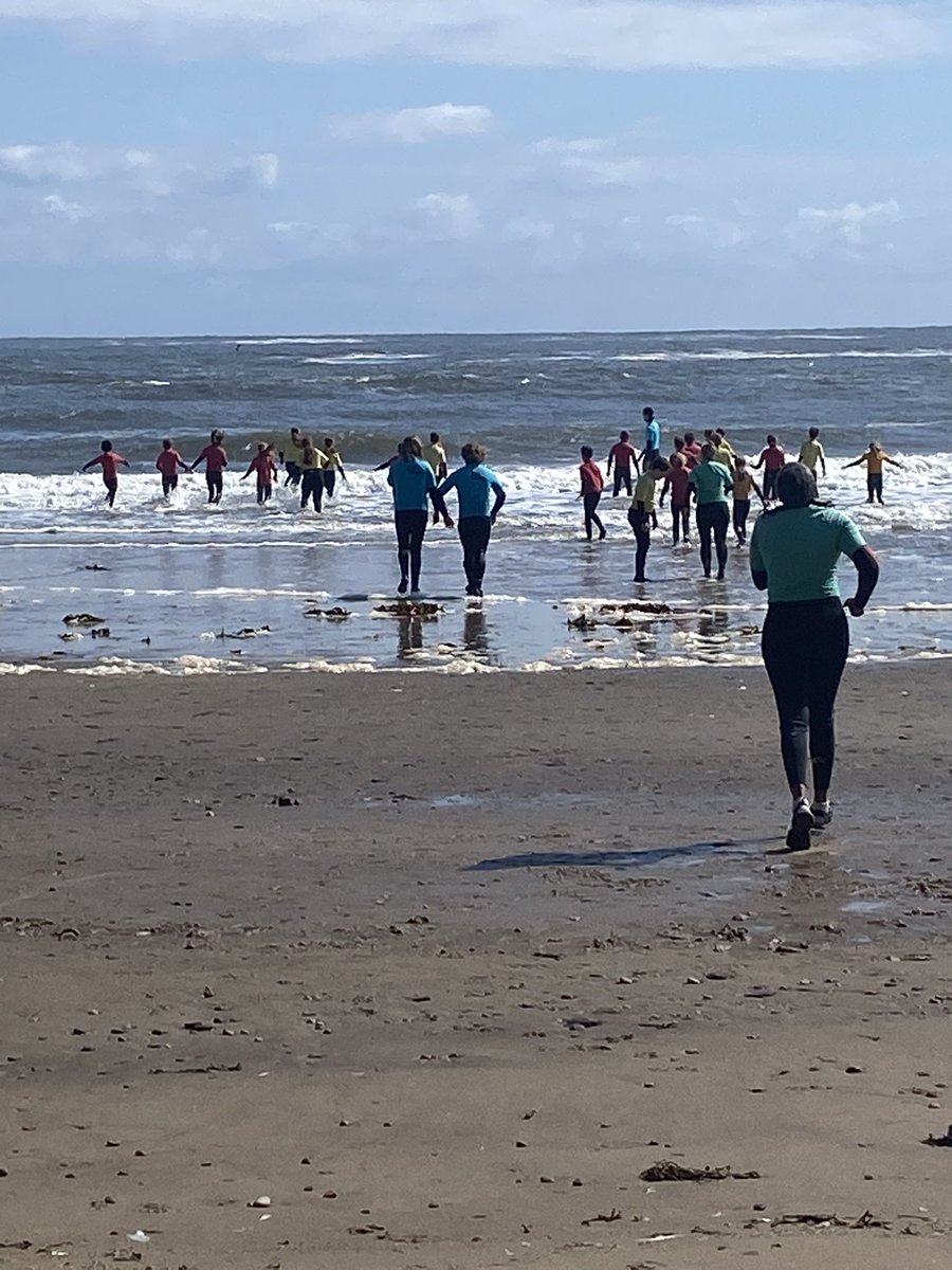 We’ve had our last breakfast and have headed down to the beach for body boarding 🌊🏄