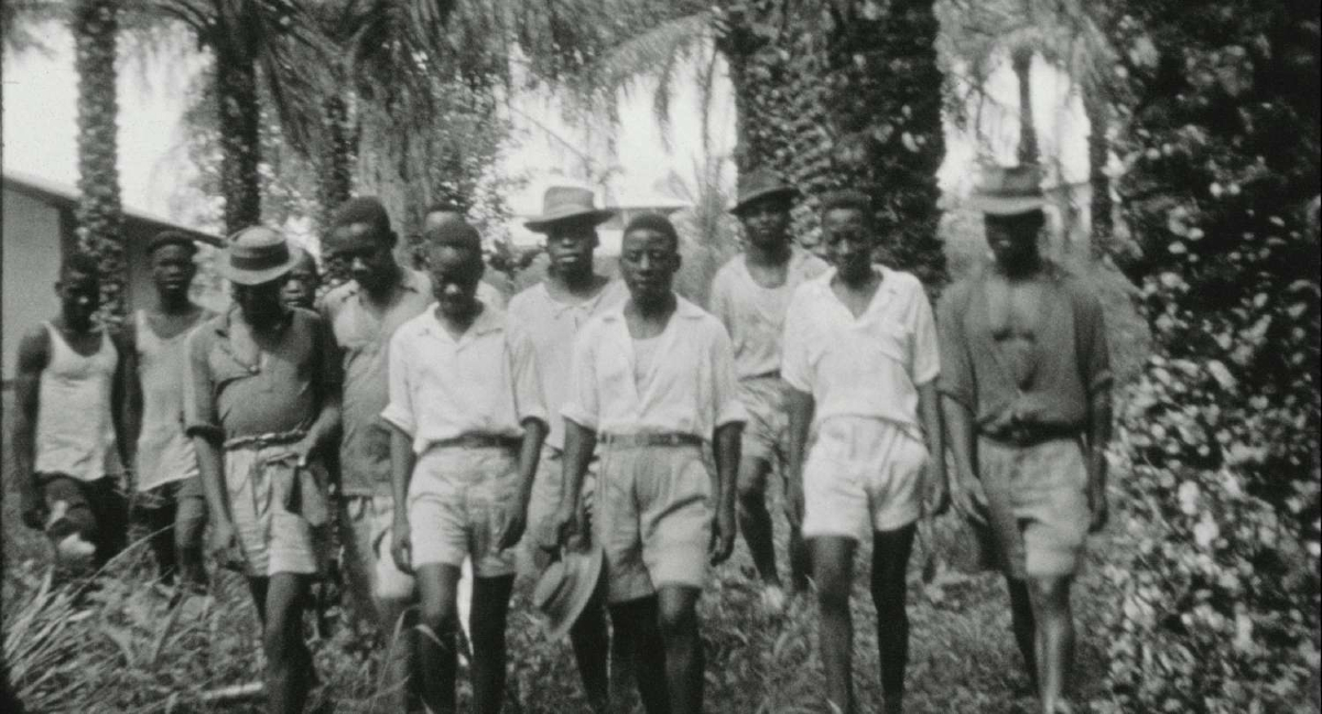 CinetecaMadrid's tweet photo. 🎥 Tenéis hoy una cita única, en el marco del #CicloDOCMA se presentará 'Negro limbo', de Lorenzo Benítez, sobre la desaparición forzada del activista Acacio Mañé en la antigua Guinea española.
Habrá coloquio posterior con el director en #CinetecaMadrid👇🏾
https://t.co/nsE1spMSgp https://t.co/vLY8r9CNo5