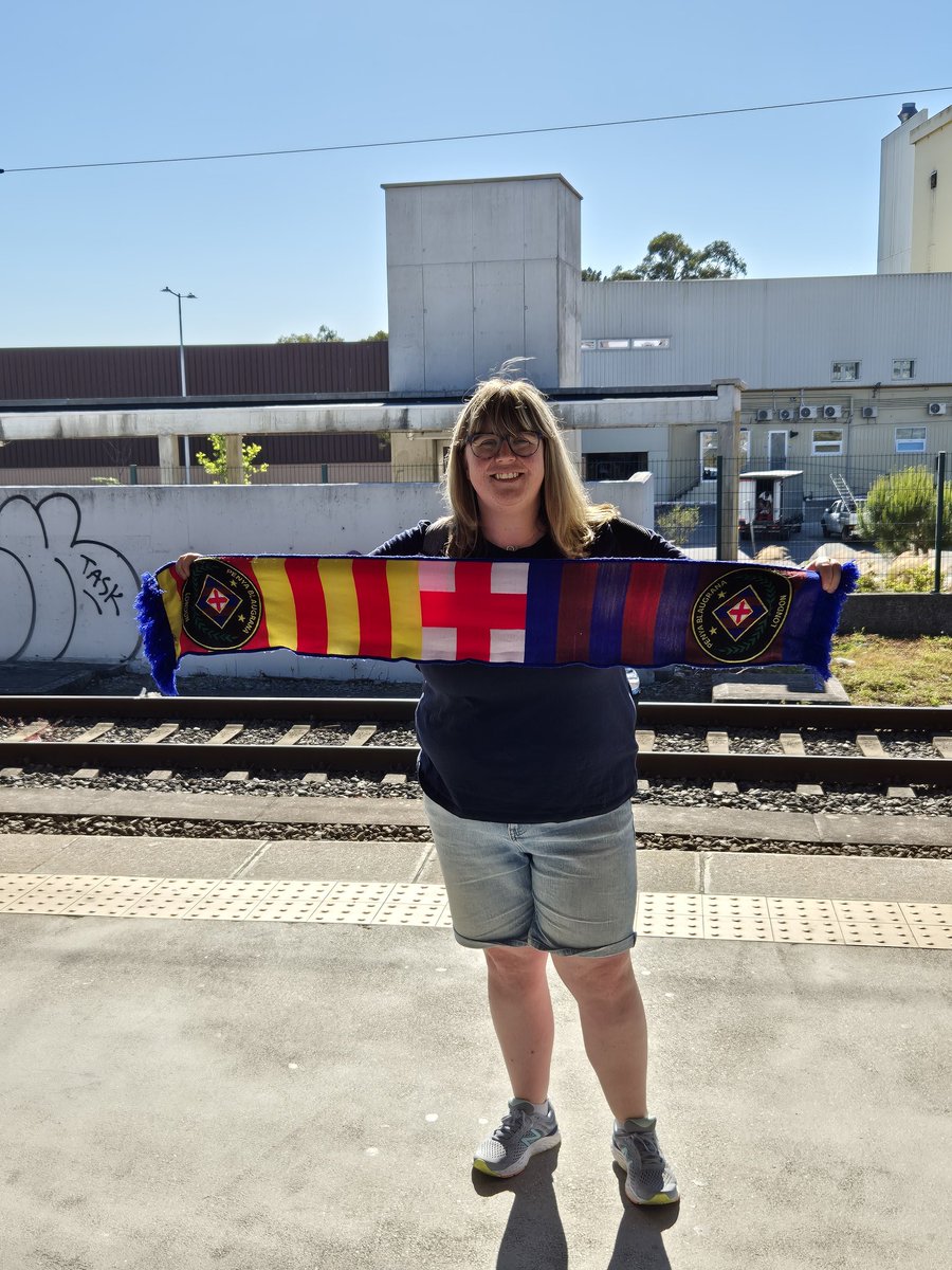 AHarkness93's tweet photo. Another final representing @P_B_London #VisçaBarça https://t.co/NPhYHaw28D