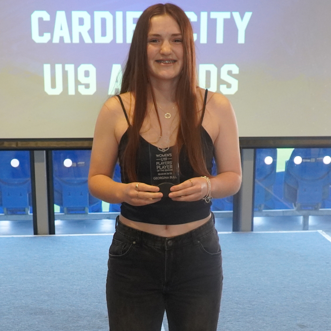 CardiffCityFCW's tweet photo. At the end of a positive campaign for our U19s, Emillia Ashun was named Player of the Season, while Georgina Bull was named Players' Player of the Season! 👏💙

#CityAsOne https://t.co/EqLTtu66VB