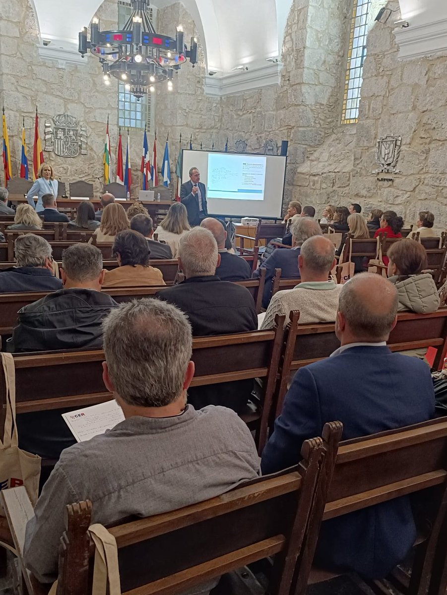 Nuestra presidenta se desplaza  hasta San Millán de la Cogolla, para participar en El Congreso Nacional celebrado por El Consejo Escolar de La Rioja, donde se abordará el impacto del uso de los dispositivos tecnológicos en las aulas y su influencia en la salud mental del alumnado