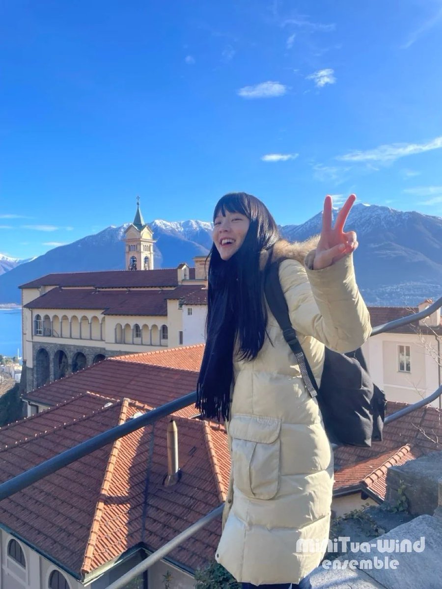 ◥◣🆕新着◢◤
スイスに留学しているトロンボーン・須藤咲季 <a href="/Saki317h85/">須藤咲季　Saki Sudo</a> によるエッセイ第2弾！

今回は「スイスってどんなかんじ？」と題し、スイスの街並みや、街ごとの特徴について紹介しています🇨🇭

ヨーロッパ旅行の参考になるかも？
今すぐ記事をチェック！
🔗minitua-wind.com/article/250523…