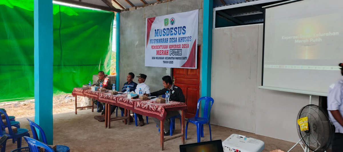 NailulJ's tweet photo. #TppKawalAkteKdmpkeNotaris
Setelah musyawarah desa khusus Pembentukan KDMP, semua TPP mengawal ke Notaris untuk proses mendapatkan badan Hukum

#TppKawalAkteKdmpdiNotaris
@prabowo
@YandriSusanto27
@ArizaPatria
@taufikmadjid71
@kemendespdt
@bpsdmkemendesa
@desapenusantara https://t.co/1g5NaBNd95