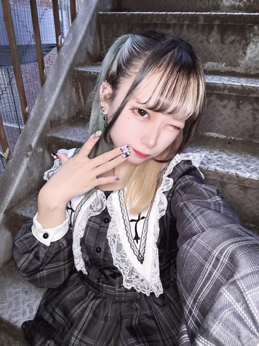 ☦️

#コンカフェ  #秋葉原  #営業  #コンカフェ嬢  #自撮り界隈  #自撮り界隈さんと繋がりたい  #雰囲気  #美男美女さんとつながりたい #いいねした人フォローする  #いいね返し #いいねした人全員フォロー