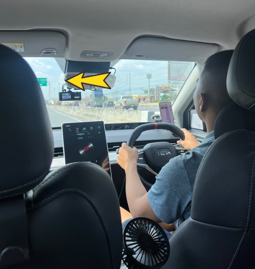 วันนี้เรียก Bolt มารับ ทรงดีมาก 
ทรงทหารเลย😅