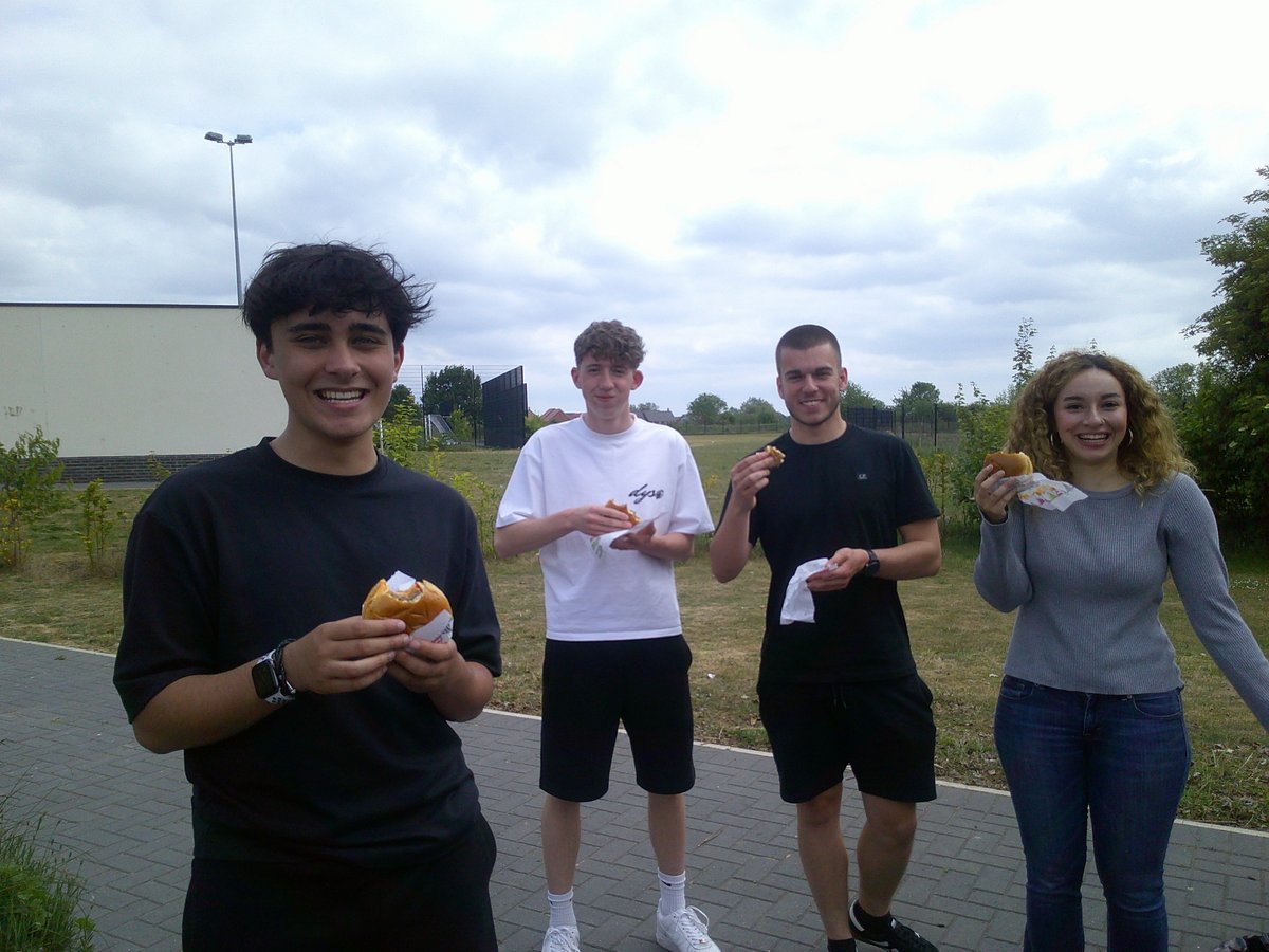 Etonbury Academy tweet media