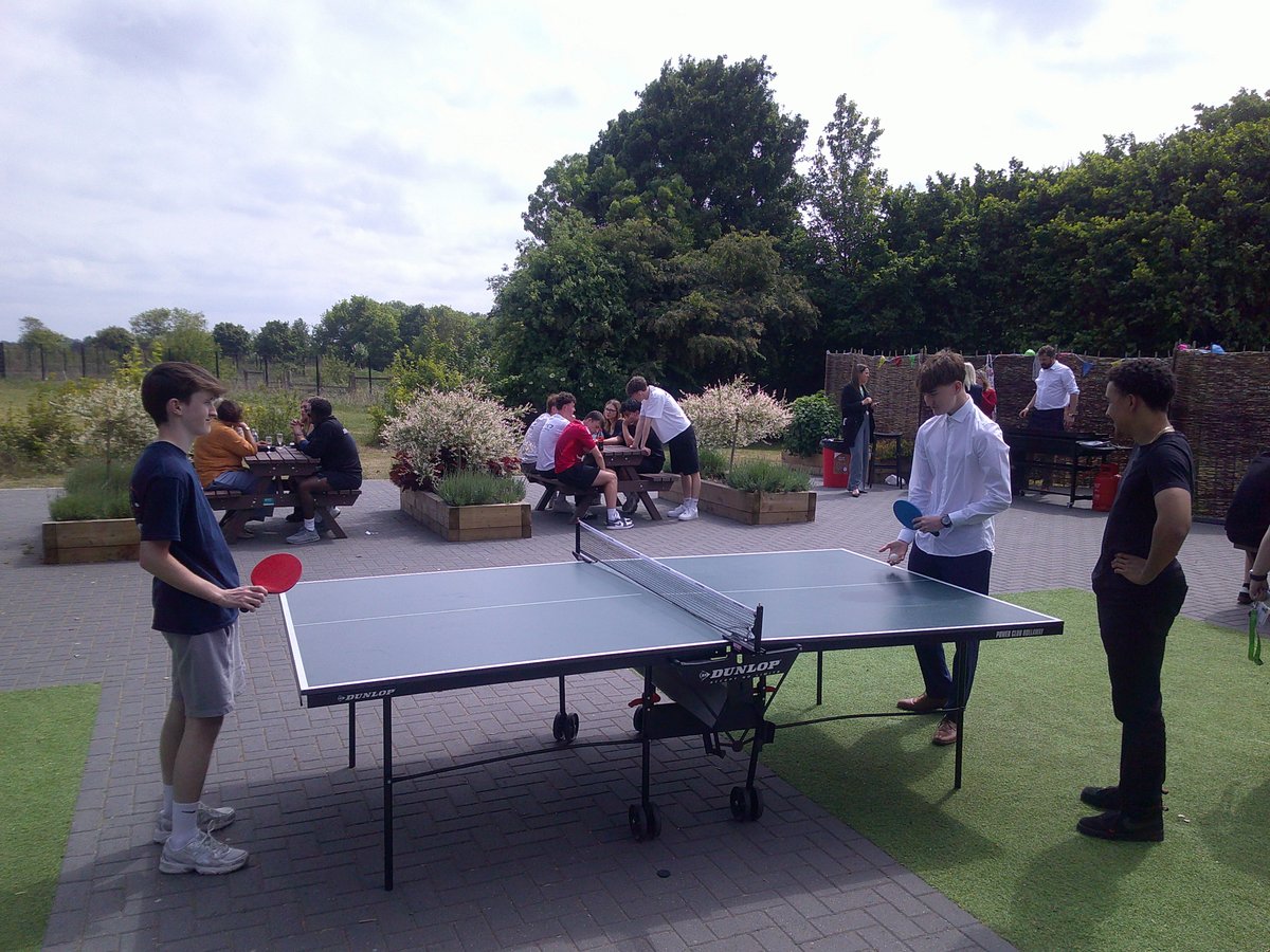 Etonbury Academy tweet media