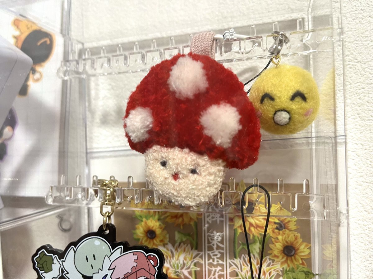 今更ながら超会議の話をするんですが、貰ったグッズ関連をようやく整理