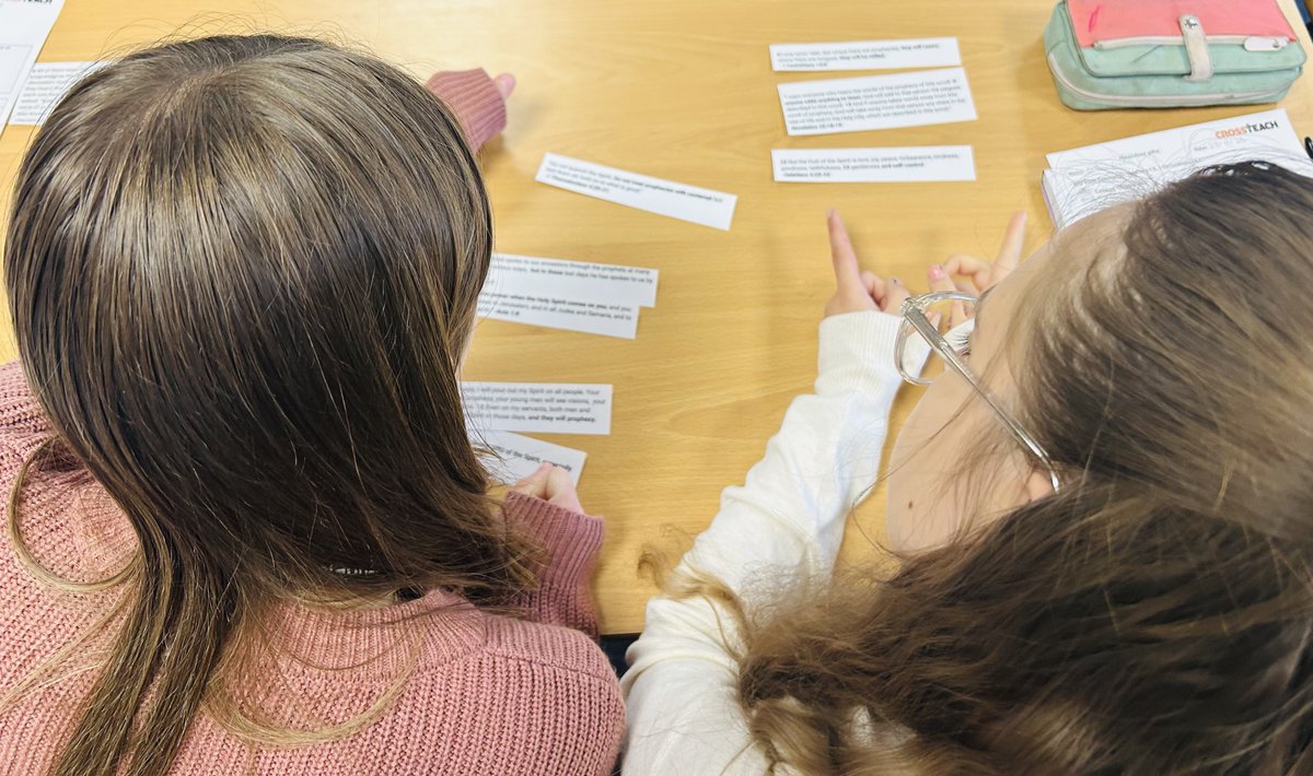 BlueCoatCofE's tweet photo. Thank you to Cross Teach for supporting our Year 12 R.E students in preparation for their Mock exams after half term. Cross Teach worked with Year 12 students on the meaning of Religious Experiences and how these may be defined. Well done Year 12! https://t.co/2psQA5c7b2
