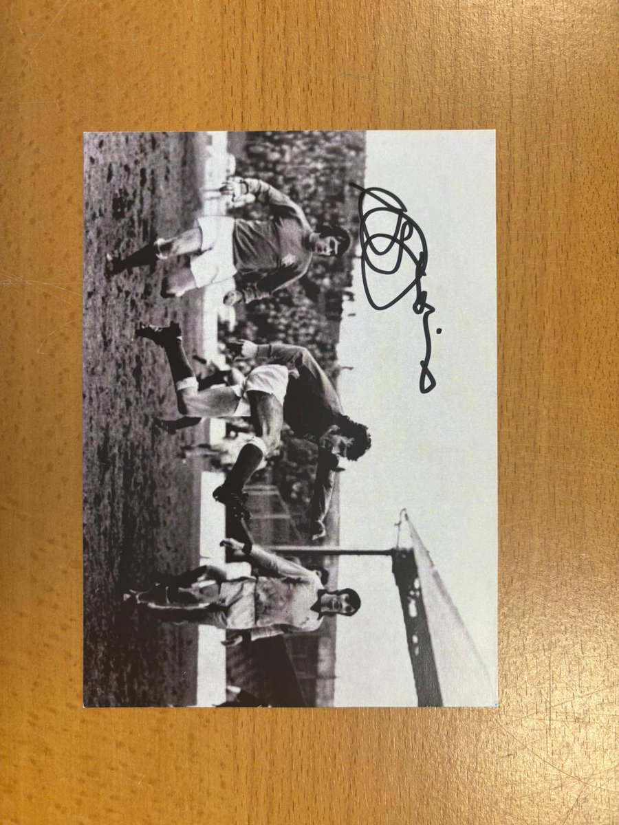 Tomorrow is the anniversary of our 1972 Cup Winners’ Cup Final triumph, and to celebrate, we have 3 rare Barcelona Bear raffle prizes🏆
 
- a replica top signed by the majority of the squad, incl Ronnie McKinnon &amp; Colin Jackson
- a personally signed and framed squad photo
- a