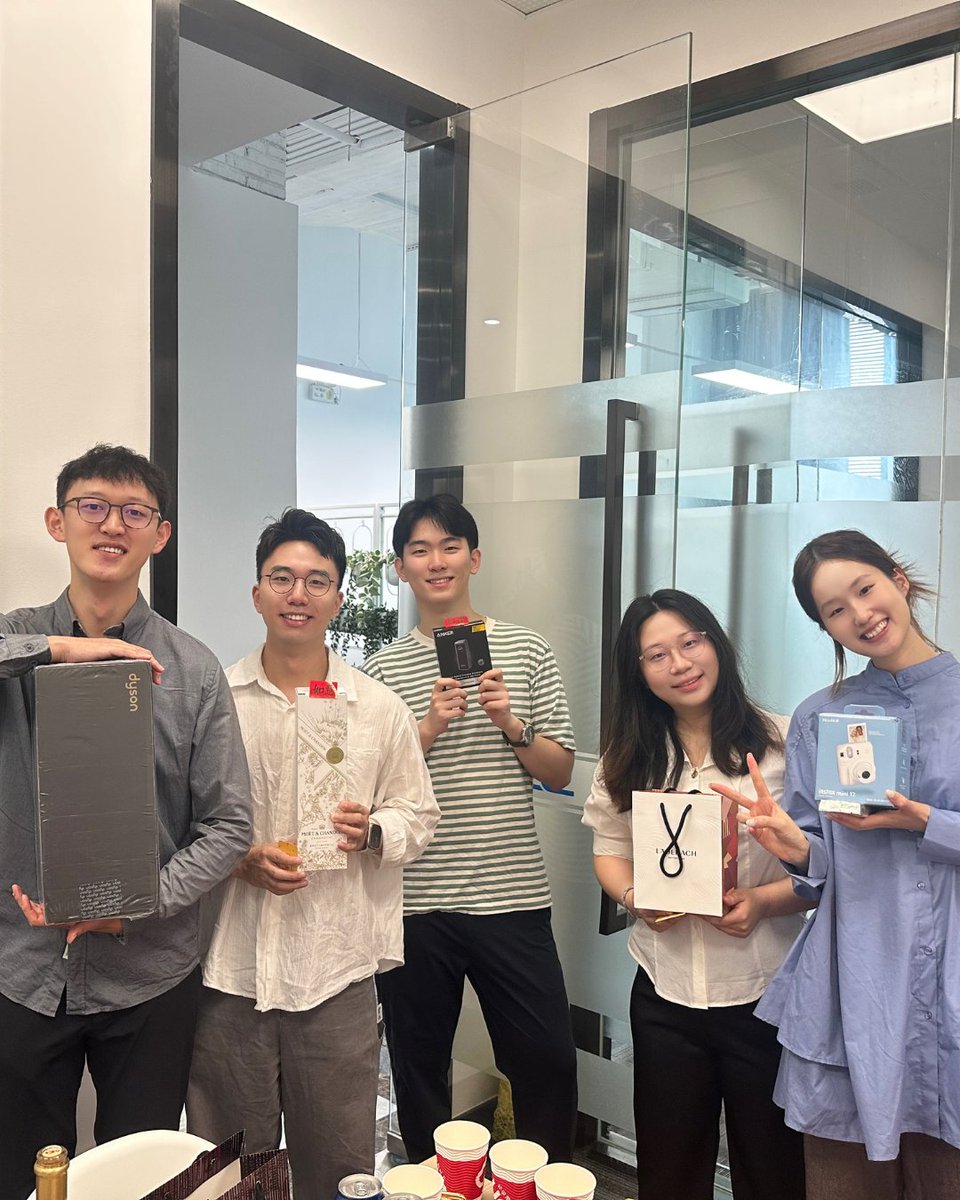 CCLExcess's tweet photo. 📍CCL Asia has a new home!
We've officially moved into our brand-new office, a space that gives us room to grow our team, expand our capabilities and continue contributing to CCL's global success.

To mark the occasion, we held an opening ceremony to toast to the next chapter🥂 https://t.co/xXmdkxk5VW