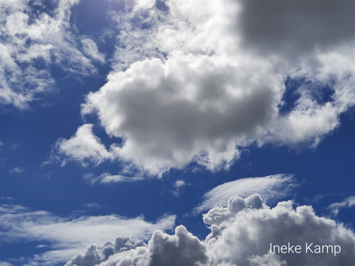 ineke_kamp's tweet photo. Mooie wolken. Wezep. https://t.co/m91X07qFYU